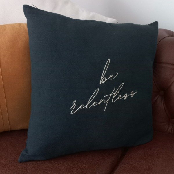 Producto - Almohadón Bordado Letras