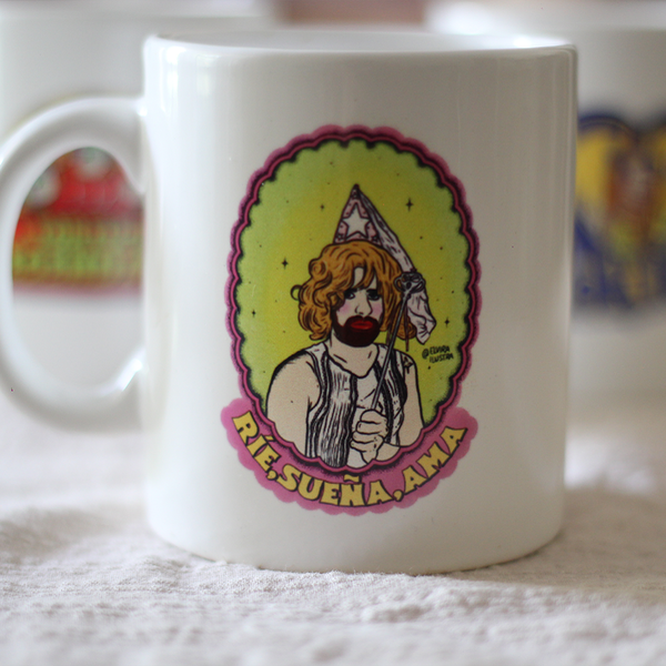 Producto - TAZA LEYLA RIE, SUEÑA, AMA