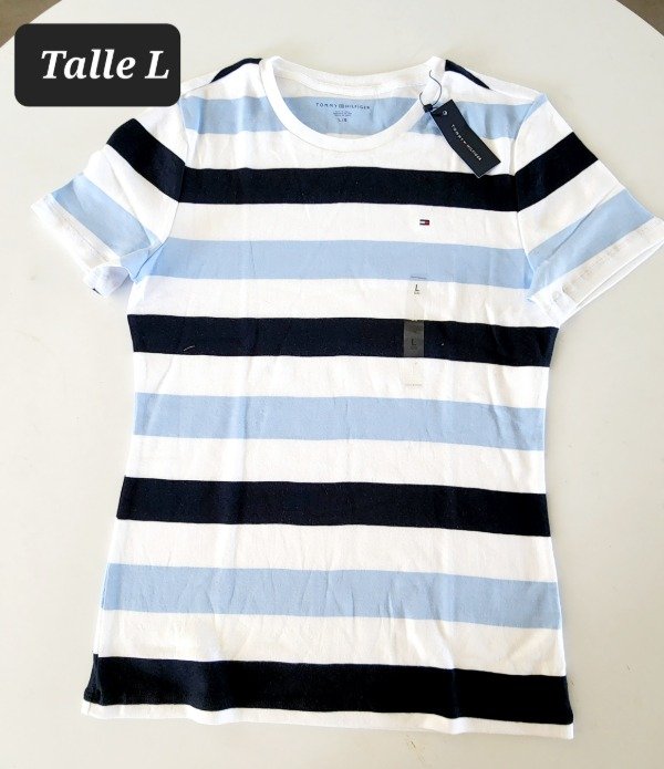 Producto - Remera manga corta Tommy Hilfiger talle L rayada azul