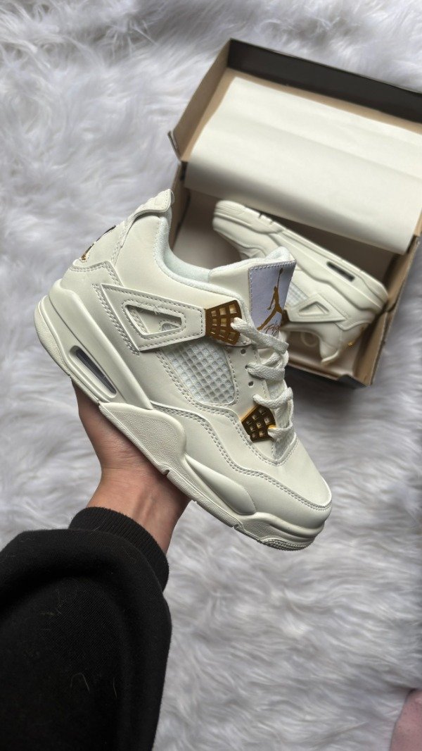 Producto - JORDAN RETRO 4 METALLIC GOLD - 0