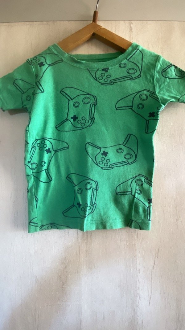 Producto - REMERA CARTERS/4-5 años/