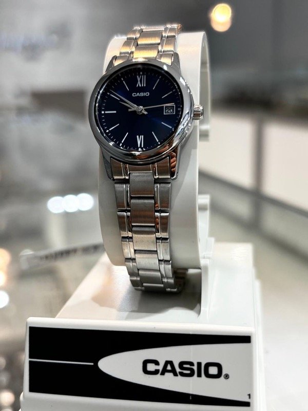 Producto - Reloj casio LTP-VOO2D-2B3UDF
