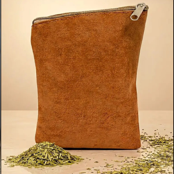 Producto - Yerbero de Cuero Gamuzado Premium - Capacidad 350g - Color Marrón Suela