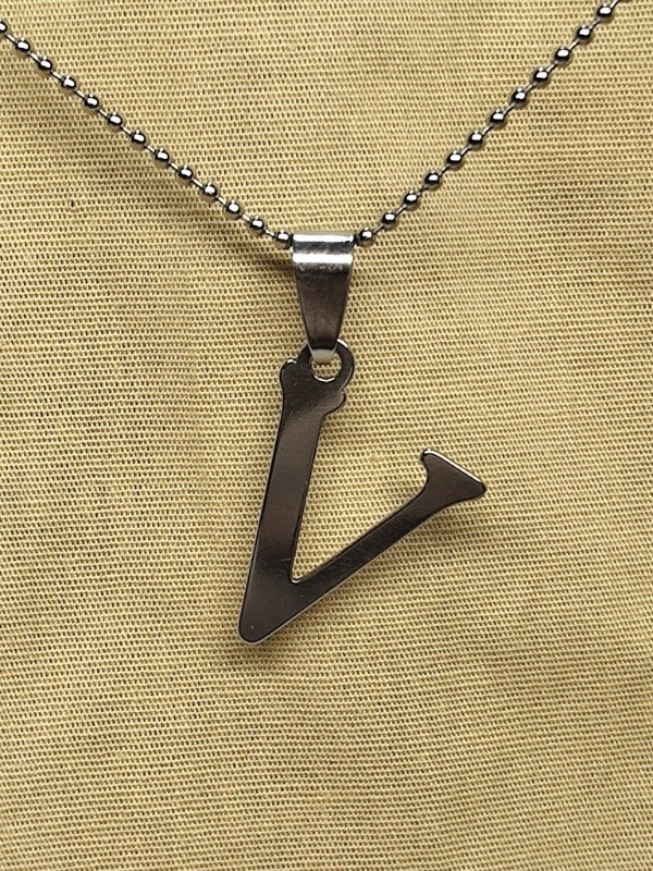 Producto - Dije Letra "V"