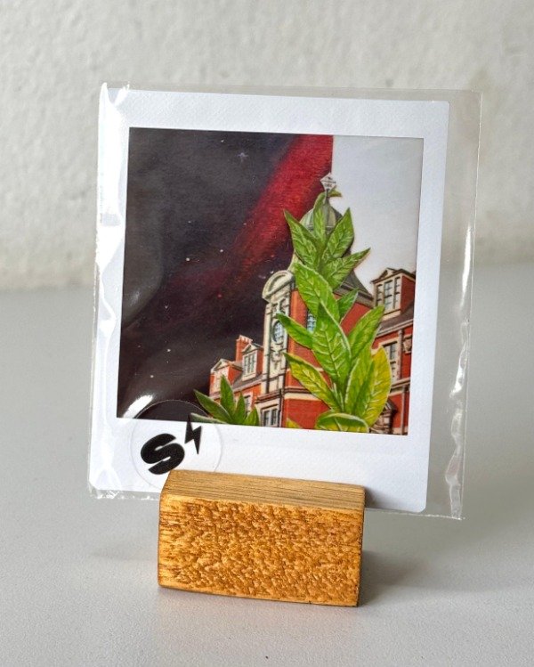 Producto - Polaroid Nueva York + Base de madera