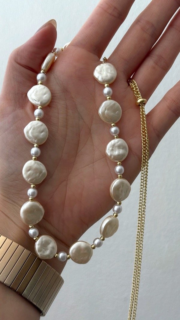 Producto - Choker perlas chatas regulable ORO LAMINADO