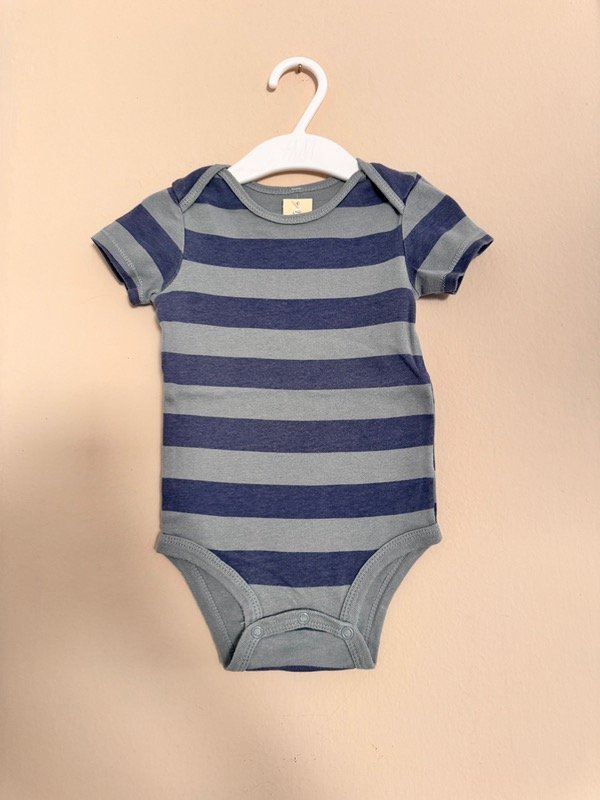 Producto - Body CARTERS 12 meses nr207