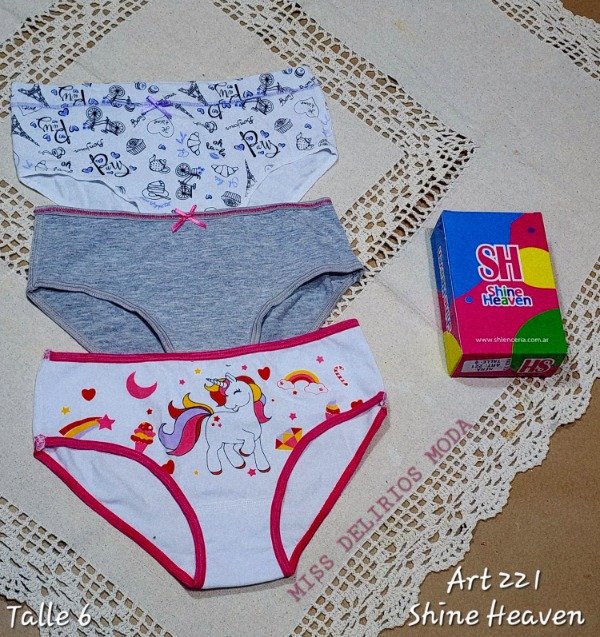 Producto - Pack X3 Bombachas de Nena Shine Heaven 221 T6 unicornio
