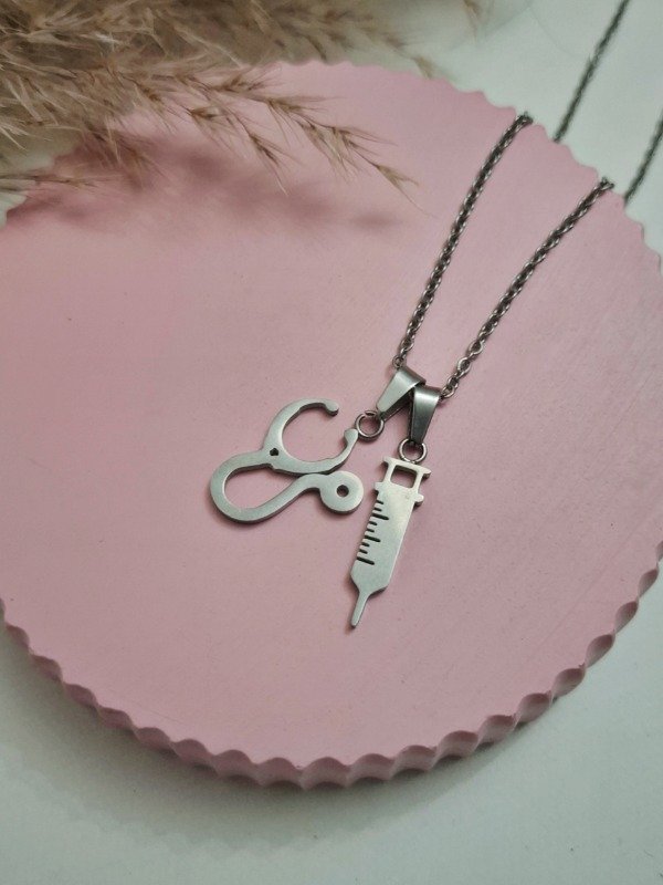 Producto - Collar Enfermera (acero quirúrgico)