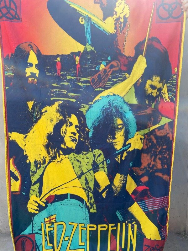 Producto - Toallón Led Zeppelin
