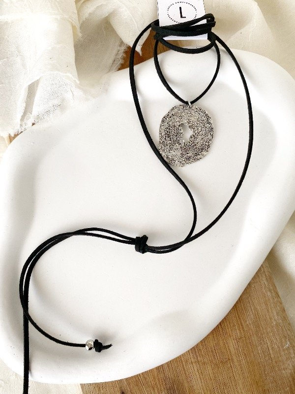 Producto - Choker tiento regulable Pompeya (2 colores)