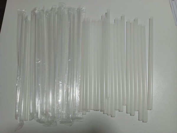 Producto - BOMBILLA PLASTICO