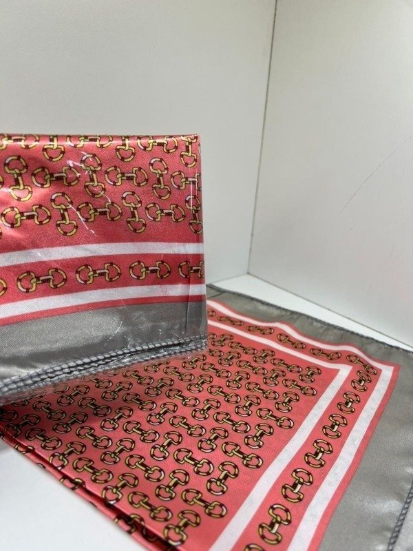 Producto - BANDANA DE SEDA VIII