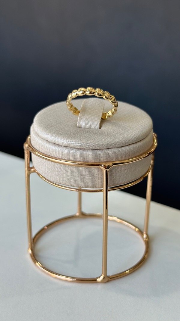 Producto - Anillo corazones laminado en oro 18k