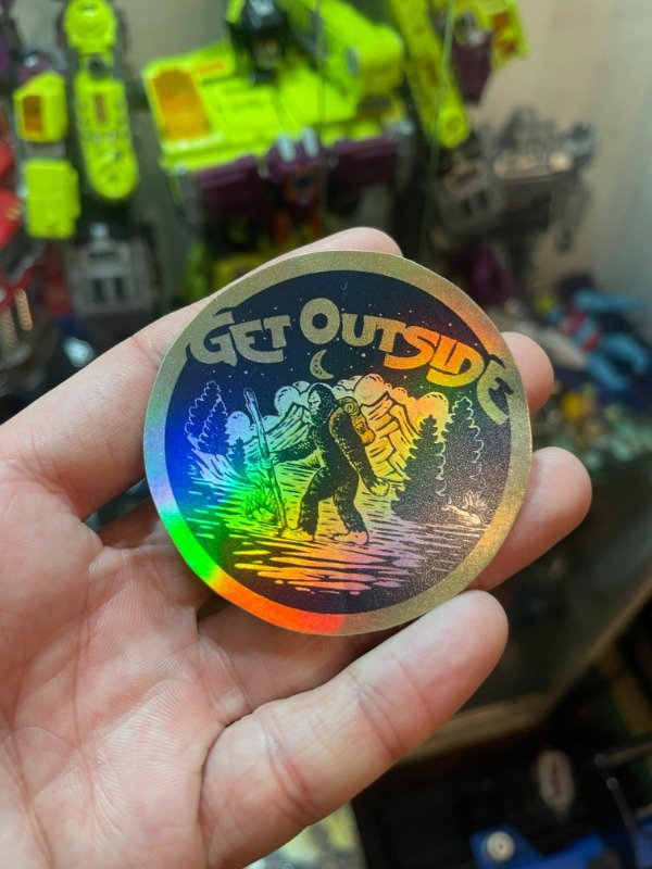 Producto - PIE GRANDE STICKER GET OUTSIDE HOLOGRAFICO
