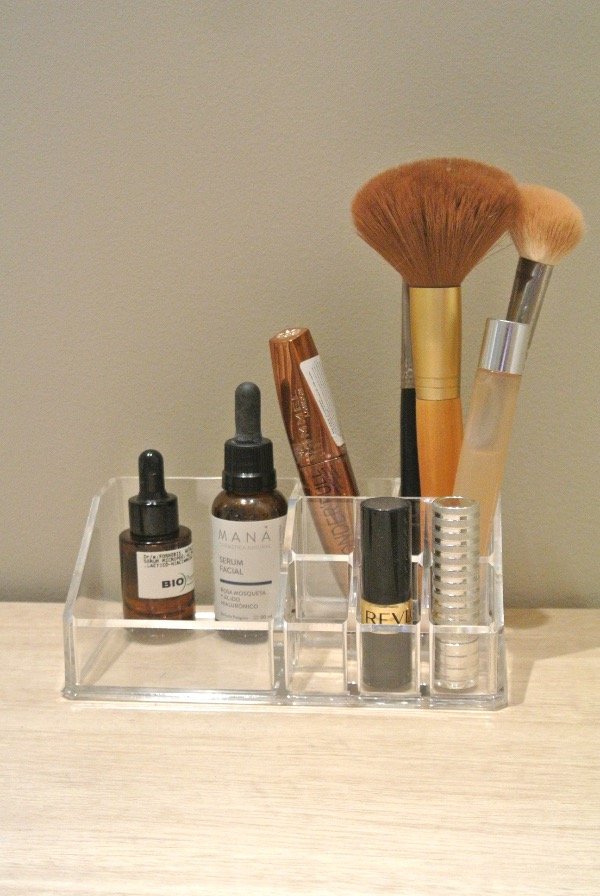 Producto - Organizador cosmético acrílico