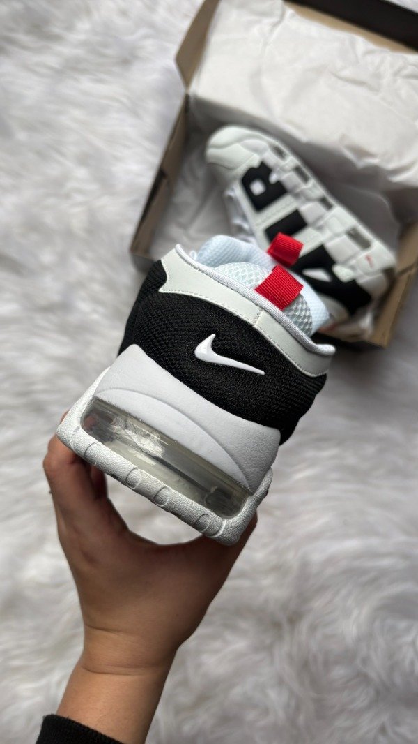 Producto - AIR MORE UPTEMPO LOW BLACK AND WHITE - 2