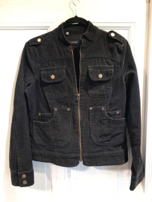Producto - Campera PORTSAID negra de corderoy- Talle S- PRECIO: 84x