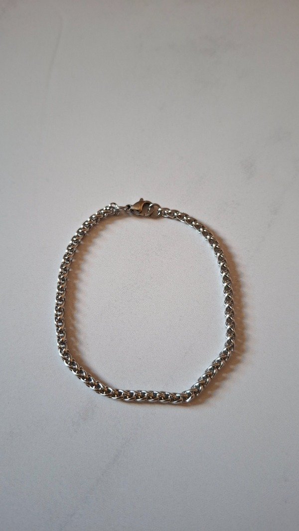 Producto - Pulsera de acero quirúrgico Danina