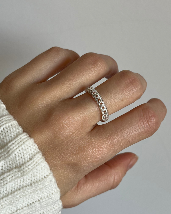Producto - Anillo con micropave de acero blanco número 14