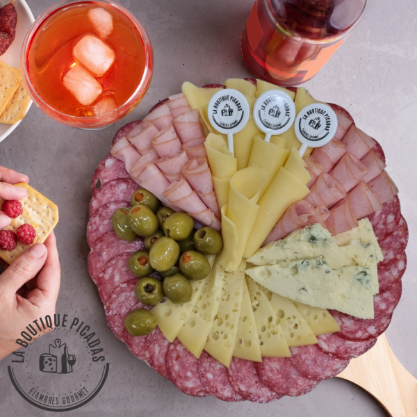 Producto - Picada Tradicional Comen 6 Pican 12