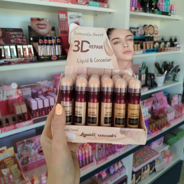 Producto - Corrector liquido con esponja