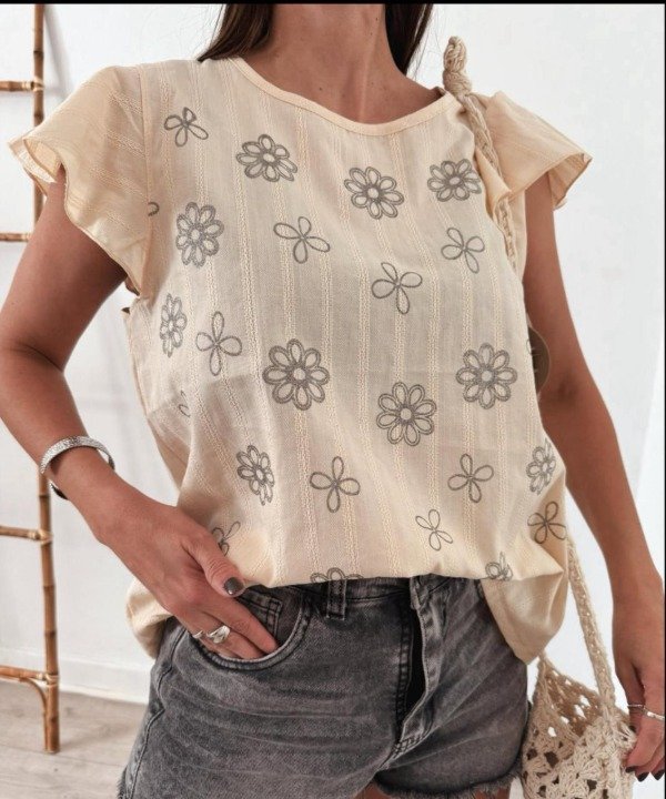 Producto - REMERA ZARA
