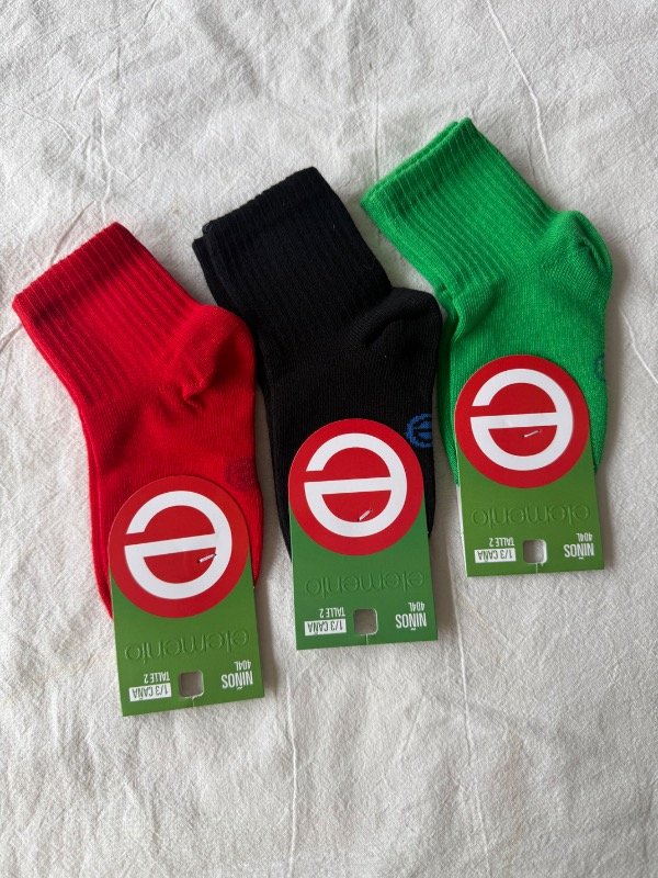 Producto - SOQUETES LISOS TENNIS CHICAS/CHICOS