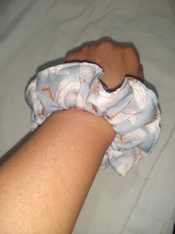 Producto - Scrunchie Alohomora