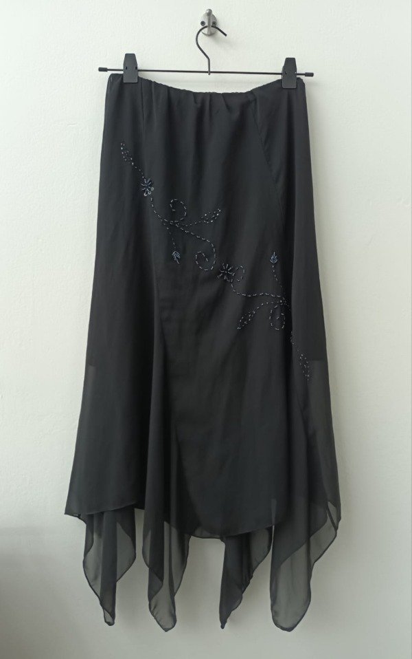 Producto - Pollera de gasa negra