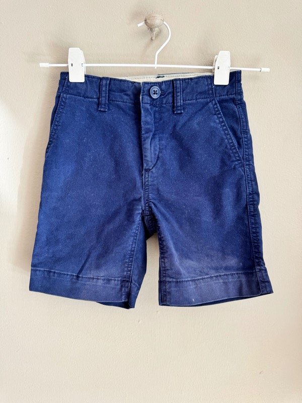 Producto - Bermuda gabardina GAP 5 años dk684