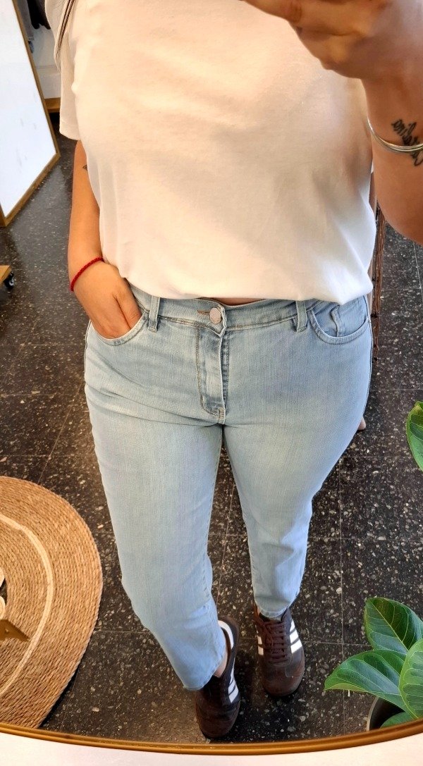 Producto - Jeans Recto Slim