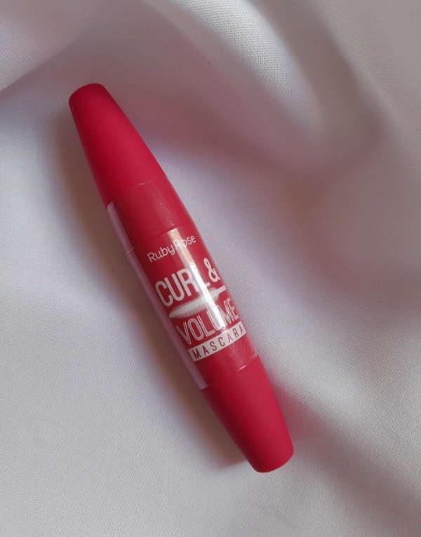 Producto - Rimel curly Ruby Rose