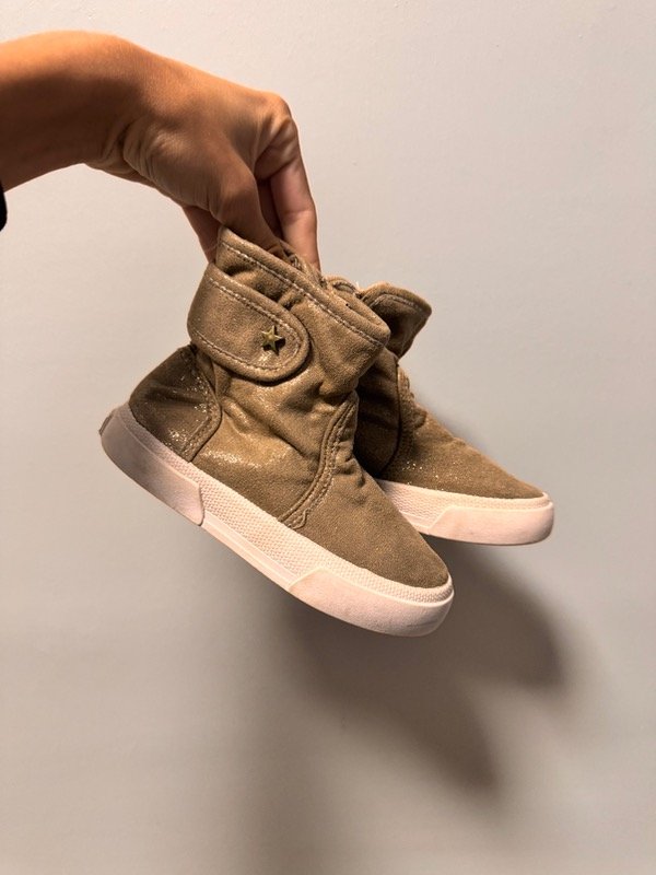 Producto - Botas gamuzadas MIMO talle 26 jl30