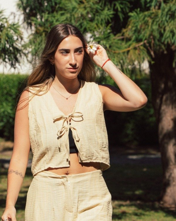 Producto - CHALECO DE LINO - 2 COLORES