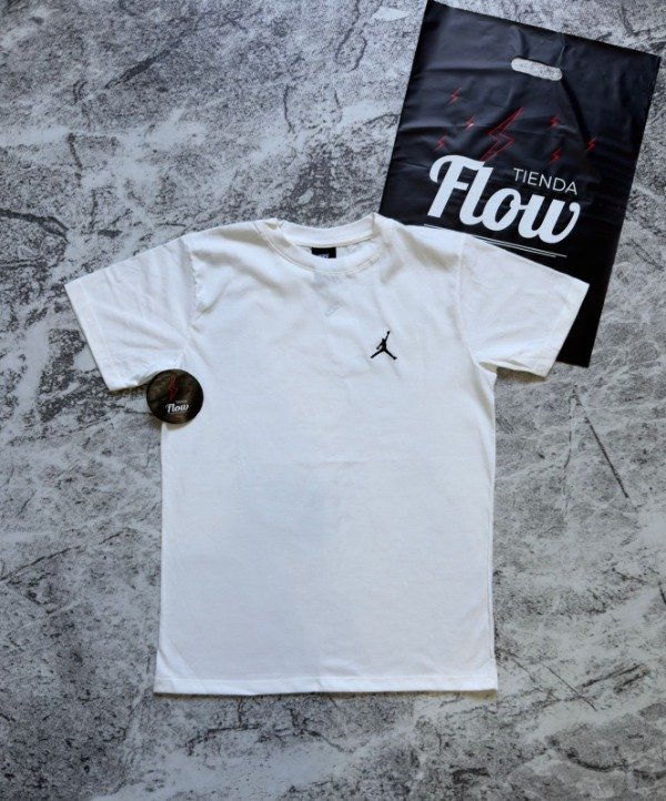 Producto - Remera Jordan Basic Blanca
