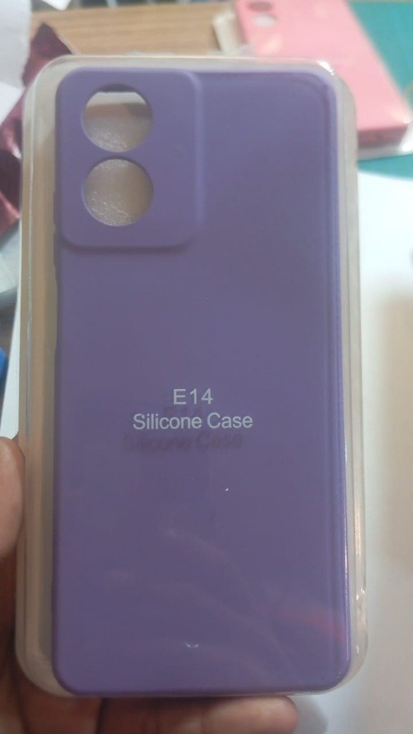 Producto - Funda Silicone Case Lila para Moto E14 - G04 - G04s