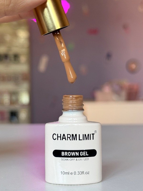 Producto - Esmalte marron nro 04