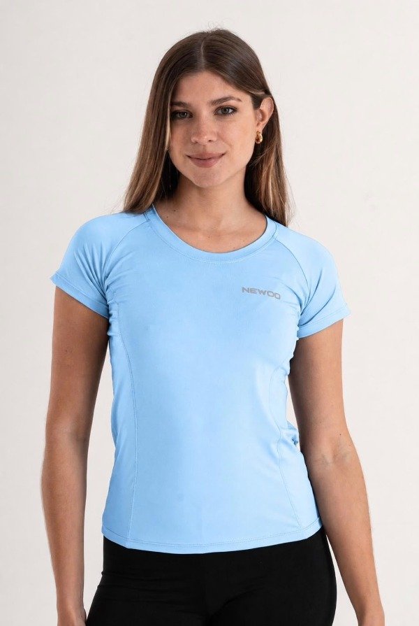 Producto - Remera NW CELESTE cielo