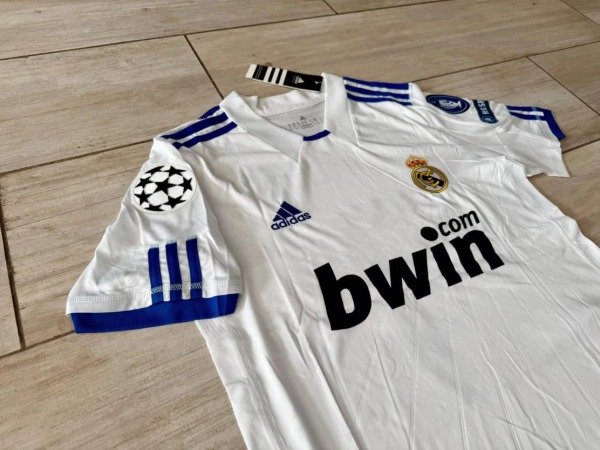 Producto - CAMISETA REAL MADRID IMPORTADA TITULAR RETRO 2010/2011 #7 RONALDO - 2