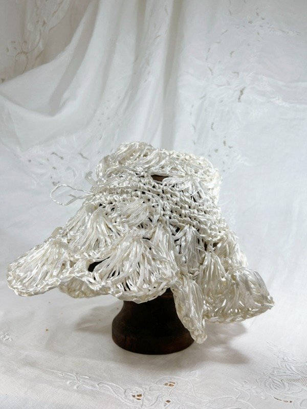 Producto - Sombrero de cintas perladas