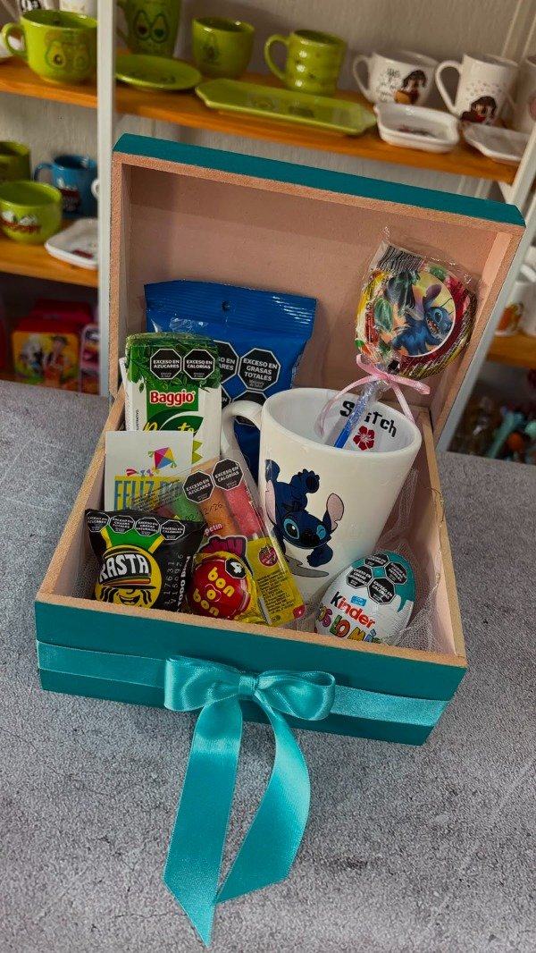 Producto - CAJA DESAYUNO c/ LUCES - STITCH