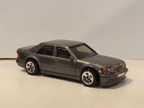 Producto - Mercedes - Benz 500E