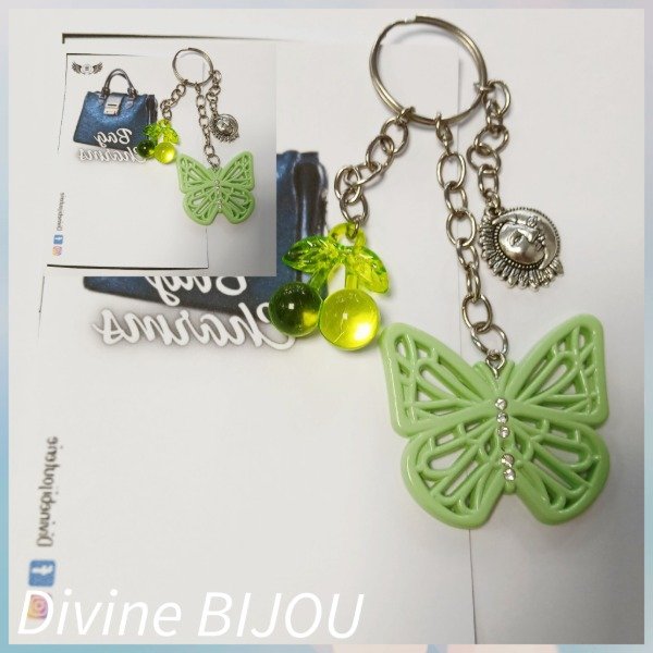 Producto - Llavero mariposa