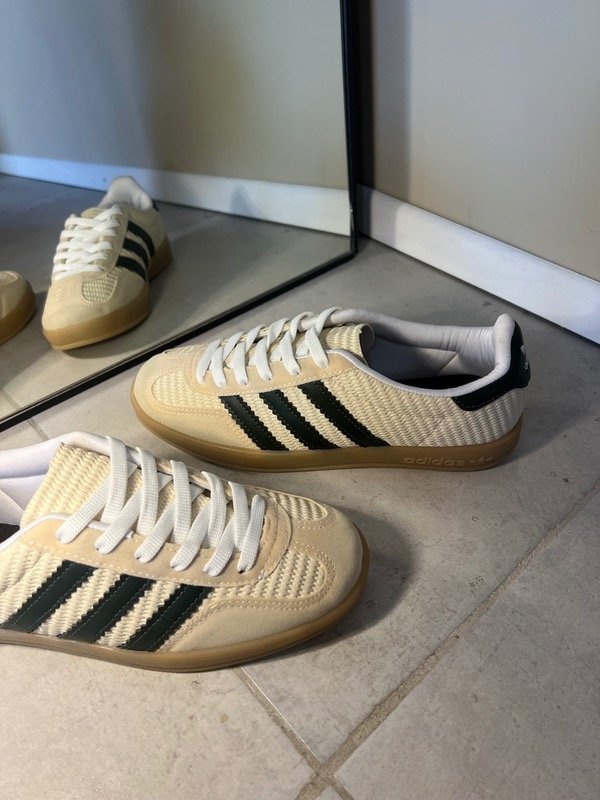 Producto - Gazelle beige caladas