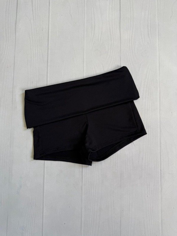 Producto - [4828] Short dobladillo tiro bajo microfibra