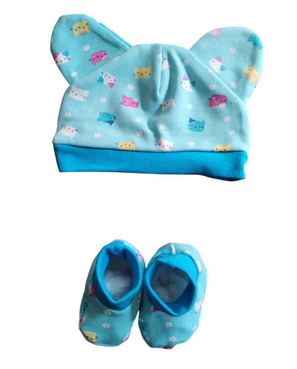 Producto - Combo GORRO OREJAS + ESCARPINES