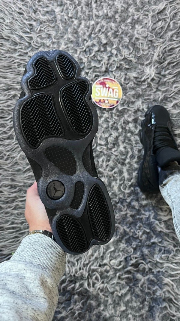 Producto - JORDAN RETRO 13 CAP AND GOWN - 3