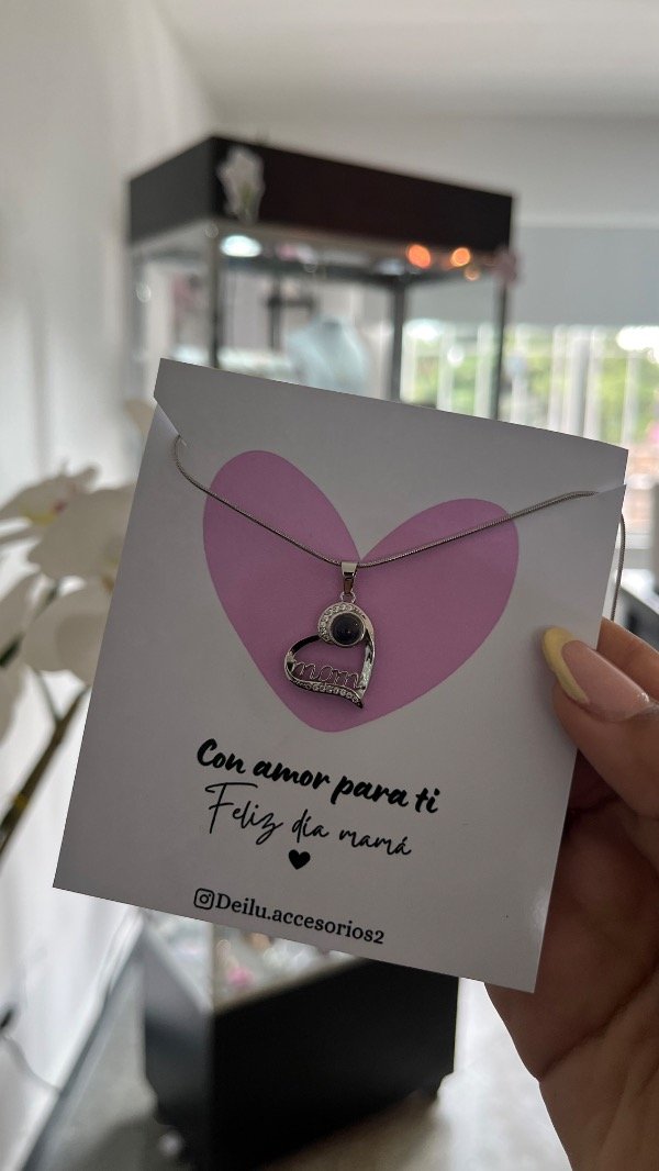 Producto - Collar mamá te amo en 100 idiomas - 0