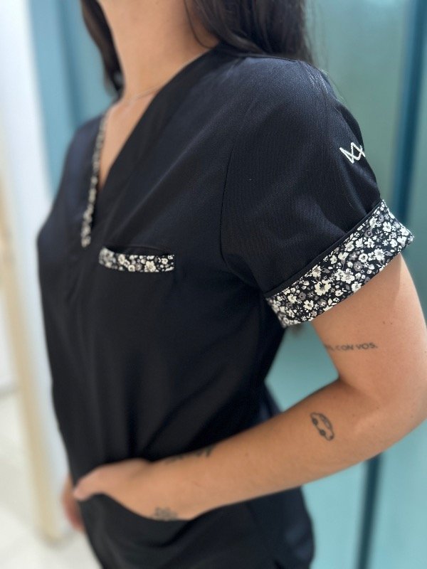 Producto - CHAQUETA INDI ARCIEL (Negro det. Floreado) - 1